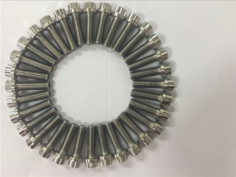 ফ্ল্যাঞ্জ বোল্টস